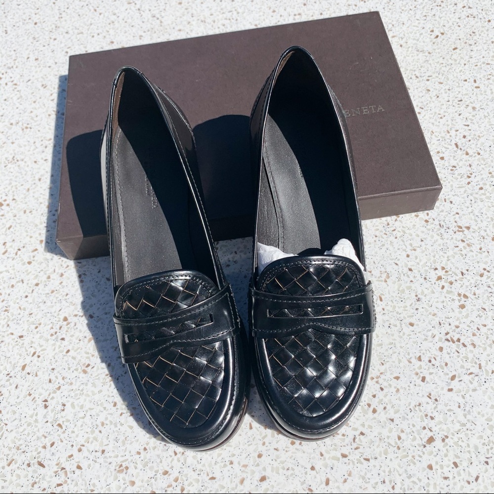 NIB Authentic Bottega Veneta Intriciato Mules